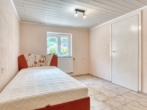 Schlafzimmer WHG2 - ***Renoviertes Mehrfamilienhaus mit 3 Wohneinheiten***