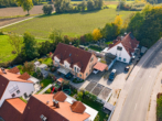 Luftbild - !! Modernes Reiheneckhaus mit Garage & Carport nur 8 Minuten von Landshut !!
