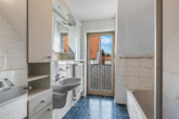 Bad - !! Modernes Reiheneckhaus mit Garage & Carport nur 8 Minuten von Landshut !!