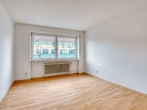 Schlafzimmer - Kapitalanleger aufgepasst: Attraktives Renditeobjekt im Herzen von Landau a. d. Isar!