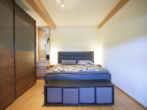 Schlafzimmer - Charmantes Einfamilienhaus mit Geschichte und Stil – liebevoll modernisiert und mit Charakter !!
