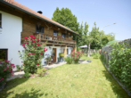 Außenansicht mit Garten - Charmantes Einfamilienhaus mit Geschichte und Stil – liebevoll modernisiert und mit Charakter !!