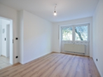Schlafzimmer - Modernisiertes Wohnglück mit großzügigem Privatgarten – attraktive 3-Zimmer-Wohnung