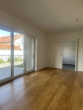 Wohnzimmer - Wunderschöne 2 Zimmer Wohnung in Gangkofen zu vermieten!