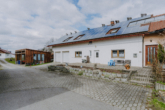 Ansicht vorne - * Großzügiges Einfamilienhaus in ruhiger Lage*