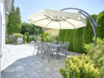 Terrasse - Modernes Familienparadies in Toplage von Straubing - Ihr neues Traumhaus wartet auf Sie !!