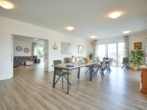 Wohnzimmer - ***Attraktive Pflegeimmobilie in Gottfrieding - Kapitalanlage mit 4% Bruttomietrendite***