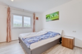 Schlafzimmer - Wohnen im Grünen: Charmantes Zuhause mit wunderschönem Garten!!
