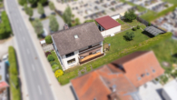 Hausansicht - *** Gepflegtes Zweifamilienhaus als Eigenheim oder Kapitalanlage ***