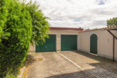 Garagen - *** Gepflegtes Zweifamilienhaus als Eigenheim oder Kapitalanlage ***