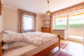 Schlafzimmer EG - *** Gepflegtes Zweifamilienhaus als Eigenheim oder Kapitalanlage ***