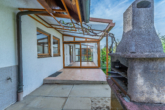 Terrasse - Platz für die ganze Familie, Zweifamilienhaus in begehrter Siedlungslage mit wunderschönem Garten!
