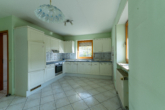 Küche 1. Wohneinheit - Platz für die ganze Familie, Zweifamilienhaus in begehrter Siedlungslage mit wunderschönem Garten!