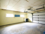 Garage - Sanierungsbedürftiges EFH mit Potenzial, Fördermöglichkeiten & Option zur Zweifamiliennutzung