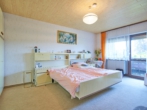 Schlafzimmer - !! Tolle Doppelhaushälfte in stylischer Split-Level Bauweise auf großem Grundstück !!