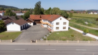 Außenansicht - !!! Gepflegte Hofstelle mit 2 Häusern, Nebengebäude auf tollem Grundstück !!!