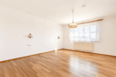 Schlafzimmer I - !!! Gepflegte Hofstelle mit 2 Häusern, Nebengebäude auf tollem Grundstück !!!