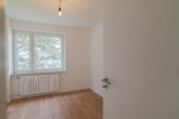 Wohnraum - + Moderne und helle 4-Zimmer Wohnung in Landshut +