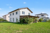 Außenansicht - + Großes und Neuwertiges Einfamilienhaus mit tollem Grundstück +