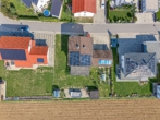 Außenansicht - + Großes und Neuwertiges Einfamilienhaus mit tollem Grundstück +