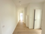 Flur - !! Wohntraum im Dachgeschoss - wunderschöne 3-Zimmer Wohnung !!